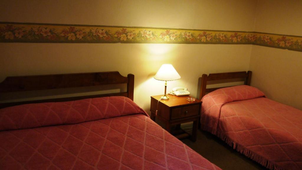 Hotel Gran Sarmiento بوينس آيرس الغرفة الصورة