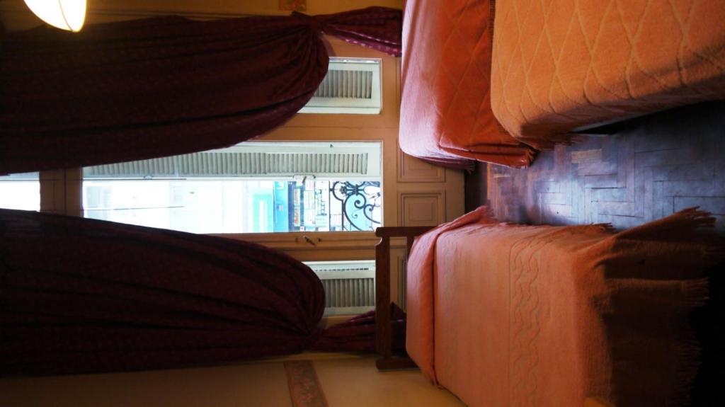 Hotel Gran Sarmiento بوينس آيرس الغرفة الصورة